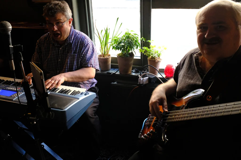 Alan Nicholls Trio